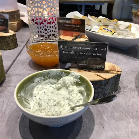 Osterso فندق أبينرا