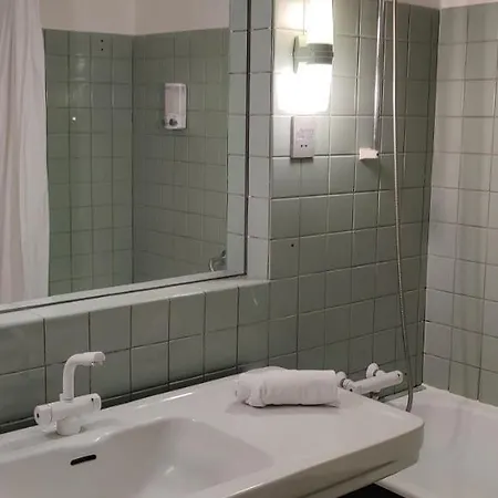 Otel Osterso