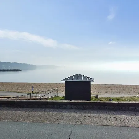 فندق Osterso أبينرا